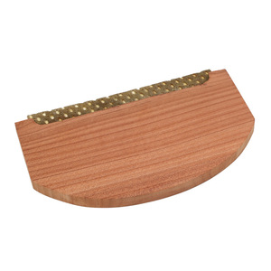 Cepillo quitapelusas de madera para ropa reutilizable con tira adhesiva - Product Image 1