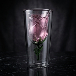 Graziosa Tazza in Vetro Borosilicato a Doppia Parete Rosa con Rosa 3D all'Interno, 200ml, Antigoccia, Trasparente, per Uso Quotidiano - Product Image 1
