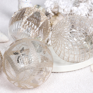 Juego de 4 Adornos Navideños de Plástico PET de Lujo de 12 cm, Bolas de Navidad Transparentes, Decoraciones Navideñas - Product Image 3