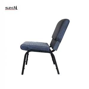 Chaises d'église en tissu confortable à prix de gros, avec pieds en métal durables et système d'accrochage - Product Image 4