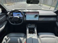 Voitures d'occasion Lynk & Co 08 PHEV SUV LHD Automatique AWD 120 km/245 km Faible Kilométrage Sans Accident Export Vente en Gros 2023 2024