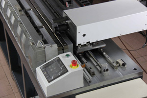 Máquina de soldadura de rodillo ultrasónico automático para placa de colector Solar completo - Product Image 6