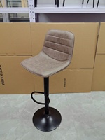 Tabouret de bar avec repose-pieds, base en métal noir, chaises hautes de cuisine pour le petit-déjeuner