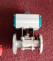 Vanne à boisseau sphérique à actionneurs OEM en acier au carbone haute température avec joint PTFE, débit de 200 m³/h, pression de fonctionnement de 100 psi, taille de port 1