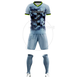 Uniforme de Fútbol Personalizado para Adultos, Unisex, 100% Poliéster, Duradero, de Alta Calidad, con Diseño Personalizable y Corte Holgado - Product Image 6