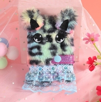 Adorable carnet en peluche de dessin animé avec un chat mignon en robe rose, un journal pour jeunes princesses, un carnet à suspendre.