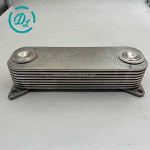 Refroidisseur d'huile diesel EexcavaStart 61500010334 pour moteurs WD615 WP10, camions lourds, excavatrices et chargeuses - Product Image 5