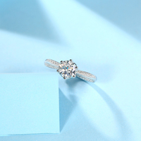 Vente en gros de bijoux en argent sterling massif 925 VVS Moissanite, diamant de laboratoire, pour femmes, cadeaux, bague de fiançailles GRA de mariage en plaqué rhodium