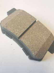 Rotores de pastillas de freno 44060-EB326 Nueva condición 1996 para Toyota para Corolla para Subaru Forester para Toyota Axio Maxus T60 Zapata de freno - Product Image 2