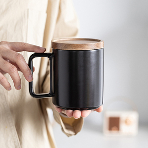 Custom Minimalist Nordic Couple Mugs Matte Black <b>Ceramic</b> Coffee <b>Cup</b> with Wooden Lid - Product Image 5