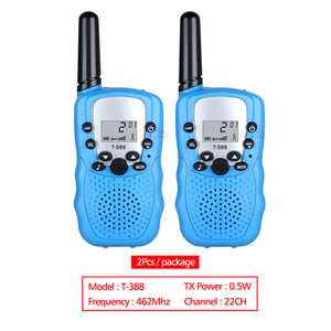 <span class=keywords><strong>Set</strong></span> di 2 Mini Walkie Talkie con Portata di 3 Miglia, Radio Elettronica LCD con Torcia, Regalo per Bambini per Attività all'Aperto - Product Image 4