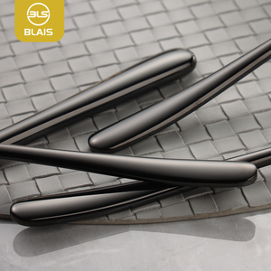 Quảng châu chất lượng cao Shiny Đen Thép không gỉ thiết lập dao kéo <span class=keywords><strong>1810</strong></span> khách sạn nhà hàng muỗng nĩa <span class=keywords><strong>Flatware</strong></span> cho Đảng dịp - Product Image 3