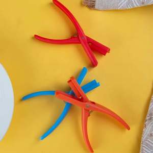 Descuento 2026 Práctico y Portátil Descascarador de Cangrejos de PP, Herramienta de Cocina Simple y Buen Ayudante para Quitar Cáscaras, Descuento 2026 - Product Image 4