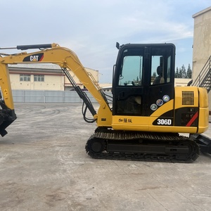 Miniexcavadora 306D <span class=keywords><strong>de</strong></span> Alta Eficiencia para Construcción en Espacios Reducidos con Función Rotatoria sin Cola - Product Image 1