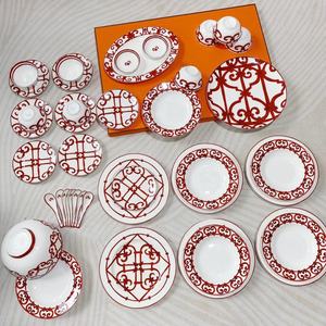 Vajilla de Porcelana China Roja de Alta Calidad Europea y Plato de Porcelana para Cena - Product Image 1