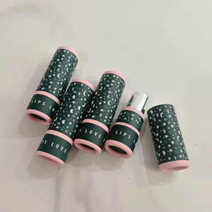 Twist Up LipStick Bálsamo labial Cosmético orgánico en tubo de papel ecológico CustomSize Protector solar Tubo redondo Con diseño a prueba de humedad - Product Image 5