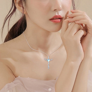Collar con Colgante Estilo Piedra Lunar con Forma de Corazón y Alas para Mujer, Joyería de Moda para Uso Diario, Regalo - Product Image 5