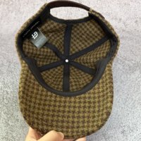 Cappello da Baseball Strutturato a 6 Pannelli in Lana Spessa Fantasia Pied-de-Poule con Ricamo 3D in Rilievo e Fibbia Posteriore Regolabile - Collezione Heritage Autunno Inverno