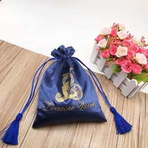 Cordon <span class=keywords><strong>velours</strong></span> satin doublure sacs extensions de cheveux faisceaux doublure en satin pochette de lunettes de soleil - Product Image 6