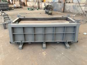 Moule en acier pour canal en U de haute précision, drainage d'eau, coulée humide, moule en acier pour canal, déverrouillage <span class=keywords><strong>rapide</strong></span> en un clic, préfabriqué pour la démolition - Product Image 5