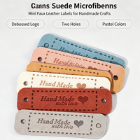 Étiquettes miniatures en daim faites à la main, étiquettes en similicuir souple avec cœur pour tricots, artisanat DIY et emballage cadeau