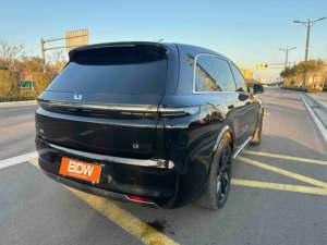 Li AUTO L8 Pro 2024: SUV Ibrido di Lusso <span class=keywords><strong>a</strong></span> Lunga Autonomia, <span class=keywords><strong>Quasi</strong></span> Nuovo, per Viaggi <span class=keywords><strong>a</strong></span> Lunga Distanza - Product Image 4