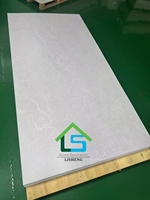Abordable économique de haute qualité durable imperméable au feu feuille de marbre PVC d'intérieur pour des conceptions intérieures élégantes