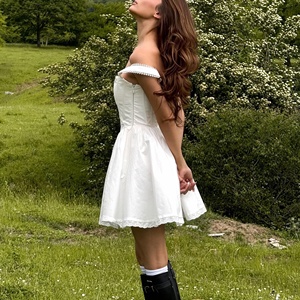 Vestido Corto Personalizado para Mujer, Estilo Corsé Blanco, con Encaje, Tirantes Finos, Cuello Cuadrado, Estilo Vintage, para Fiesta Campestre - Product Image 3