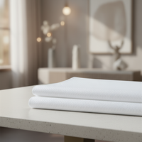 Tissu blanc léger en maille jacquard peignée 100 % coton à fibres longues de qualité supérieure, blanchi et fini à l'ammoniaque liquide, facile d'entretien