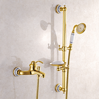 Vintage Rétro Laiton Or Salle De Bains Accessoires Mural Classique Robinet Robinets Pluie Pulvérisation Motif Brossé Céramique pour Baignoire