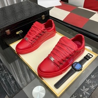 Chaussures de sport basses pour hommes Paris Trendy, style décontracté et professionnel, en cuir plissé noir, blanc, rouge, classiques pour Martin