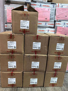 Capteur industriel fiable de la série Smart St700, neuf et original, pour le marché ST700 SmartLine ST700 - Product Image 4