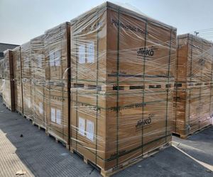 Panneaux solaires monocristallins Jinko Tiger Neo N-type Full Black 420w 425w 430w 435w 440w, prix de gros entrepôt UE Jinko Solar - Product Image 5