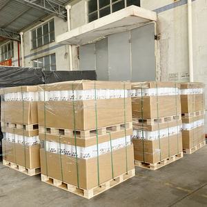 Rollo de Protección Temporal para Pisos Autoadhesivo e Impermeable, Transpirable, Resistente al Desgaste y Antideslizante - Product Image 3