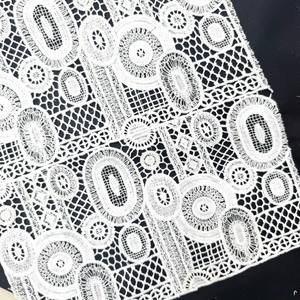 Tessuto in Pizzo Bianco Personalizzato per Hijab, Velo, Abiti <span class=keywords><strong>da</strong></span> <span class=keywords><strong>Sposa</strong></span> Arabi e Abbigliamento Femminile - Product Image 3