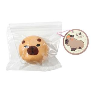 ของเล่นคาปิบาร่าน่ารักสำหรับทุกเพศทุกวัย ทำจากพลาสติก TPR บีบเล่นได้ บรรเทาความเครียด เหมาะสำหรับเด็กเล็ก ของชำร่วยงานปาร์ตี้ บรรจุกล่อง - Product Image 1