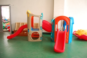 Casita de Juegos para Niños, <span class=keywords><strong>Parque</strong></span> Infantil, Casa de Plástico para Uso Familiar - Product Image 3