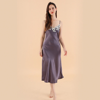 Chemise de nuit dos nu pour femmes en soie de Satin de mûrier véritable nouvelle mode vêtements de nuit en gros robe de maison de couleur unie