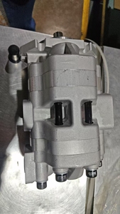 ปั๊มไฮดรอลิก GPC4 รุ่น GPC4-20-1E2F3-G5-10-S-L ปั๊มเกียร์แรงดันสูงแบบคู่ รุ่น GPC4-63/50/40/32/25/20/80-1E2F1-30L - Product Image 6