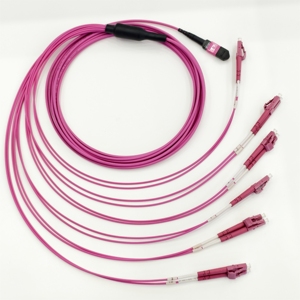 Cable de Fibra Óptica de Alta Velocidad de 12 Núcleos, Cable Multimodo MPO-LC UPC, LSZH 50/125μm, Cable de Conexión de 10G - Product Image 1