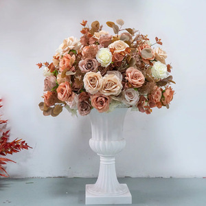 Composition florale artificielle de roses mélangées marron, décoration de mariage automne, boule de fleurs faite à la main, centre de table, toile de fond - Product Image 5