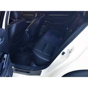 Nissan Altima d'occasion à bas <span class=keywords><strong>prix</strong></span>, voiture 2.0L, berline Nissan Altima, R17, essence, caméra, bon état, pour usage familial - Product Image 3