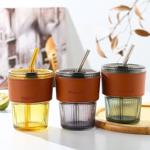 Venta al por mayor: Taza de vidrio a rayas de gran capacidad con logotipo personalizado, para zumo, leche y café, con pajitas y tapas, tazas de té y platillos. ¡Oferta especial! - Product Image 2