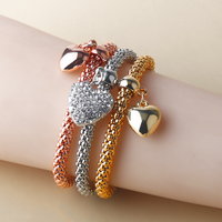 Personnalité Prix Usine Alliage Bracelet Bracelet Ensemble Coeur Multicouche Bracelets pour Unisexe Fashional Pretty