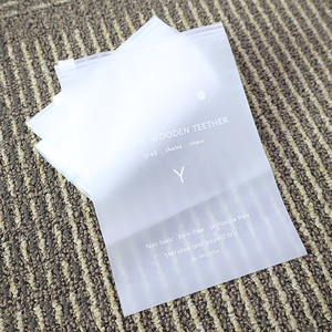 Sacs à vêtements givrés personnalisés avec <span class=keywords><strong>fermeture</strong></span> <span class=keywords><strong>éclair</strong></span>-<span class=keywords><strong>Acheter</strong></span> sac d'emballage de vêtements - Product Image 1
