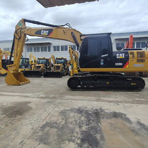 Excavatrice CAT 320D2 de 20 tonnes avec godet de terrassement d'une capacité de 1 m³, modèle d'excavatrice sur chenilles d'occasion cat320d2 - Product Image 3