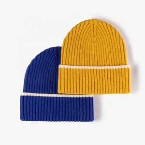 Gorro de punto acrílico personalizado al por mayor para hombres y mujeres, gorros cálidos de invierno, gorro con logotipo para esquiar, uso diario, fiestas de otoño e invierno - Product Image 2