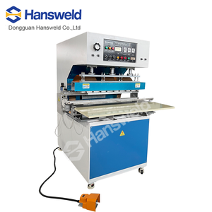 Máquina Plegadora Completamente Automática y Altamente Eficiente para Tumbonas y Sillas de Playa - Product Image 5