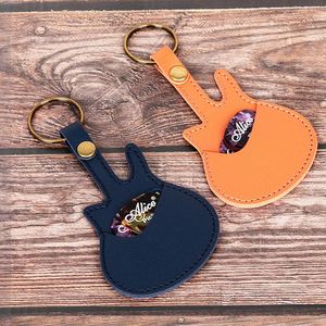 Llavero Porta Púas de Guitarra de Cuero PU con Forma de Guitarra, Estuche para Plectros, Bolsa de Almacenamiento, Llavero Porta Púas para Regalos - Product Image 2
