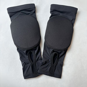Manchons de protection pour le volleyball en polyester uni pour adultes et jeunes, antidérapants, avec trou pour le <span class=keywords><strong>pouce</strong></span>, compression élastique, poignée en silicone - Product Image 2